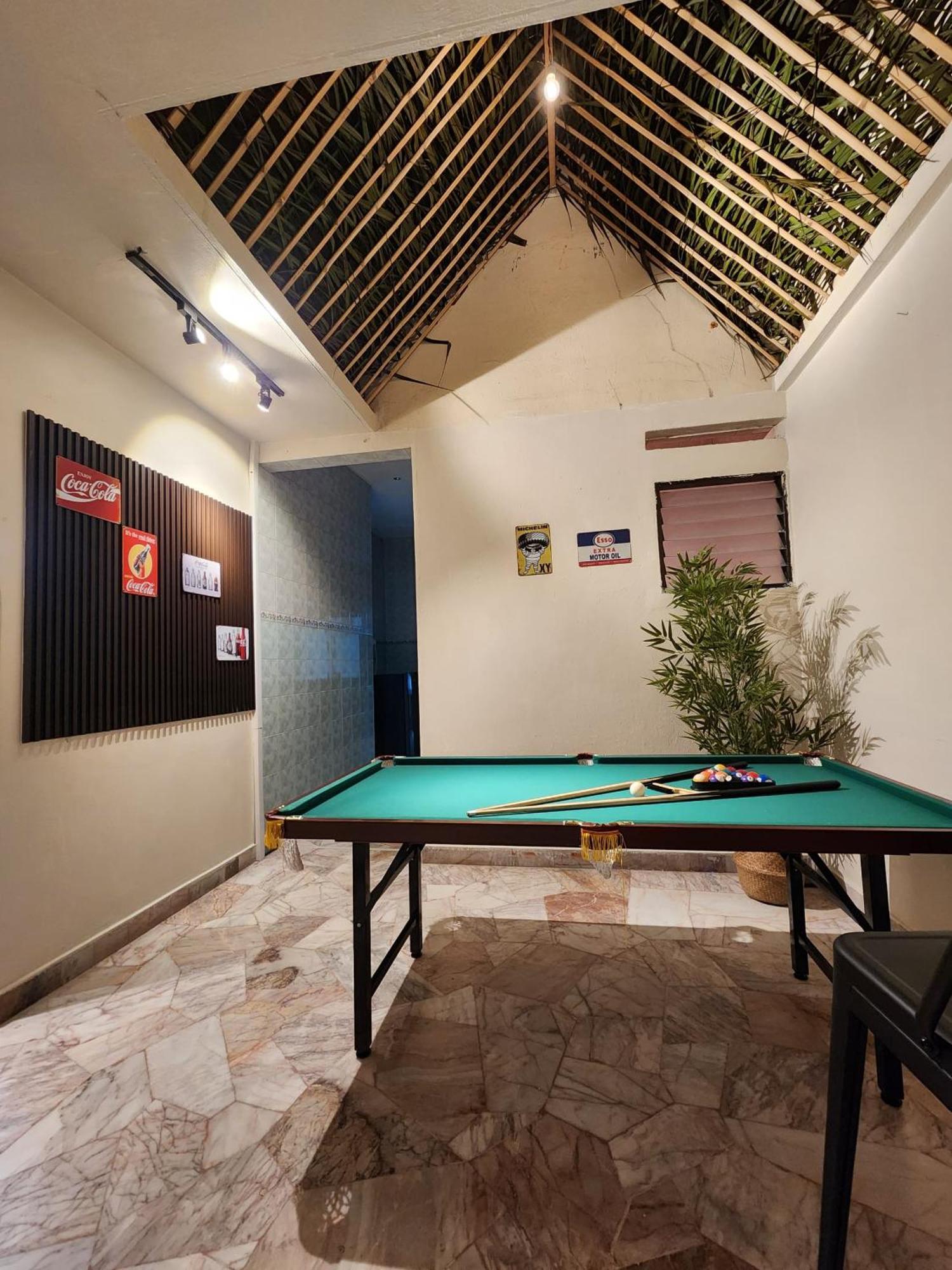 Sun Rock By Maju Rumah percutian *